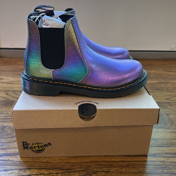 Beautiful rainbow Doc Marten boots BNIB Big Girl size 2 - Picture 5 of 8